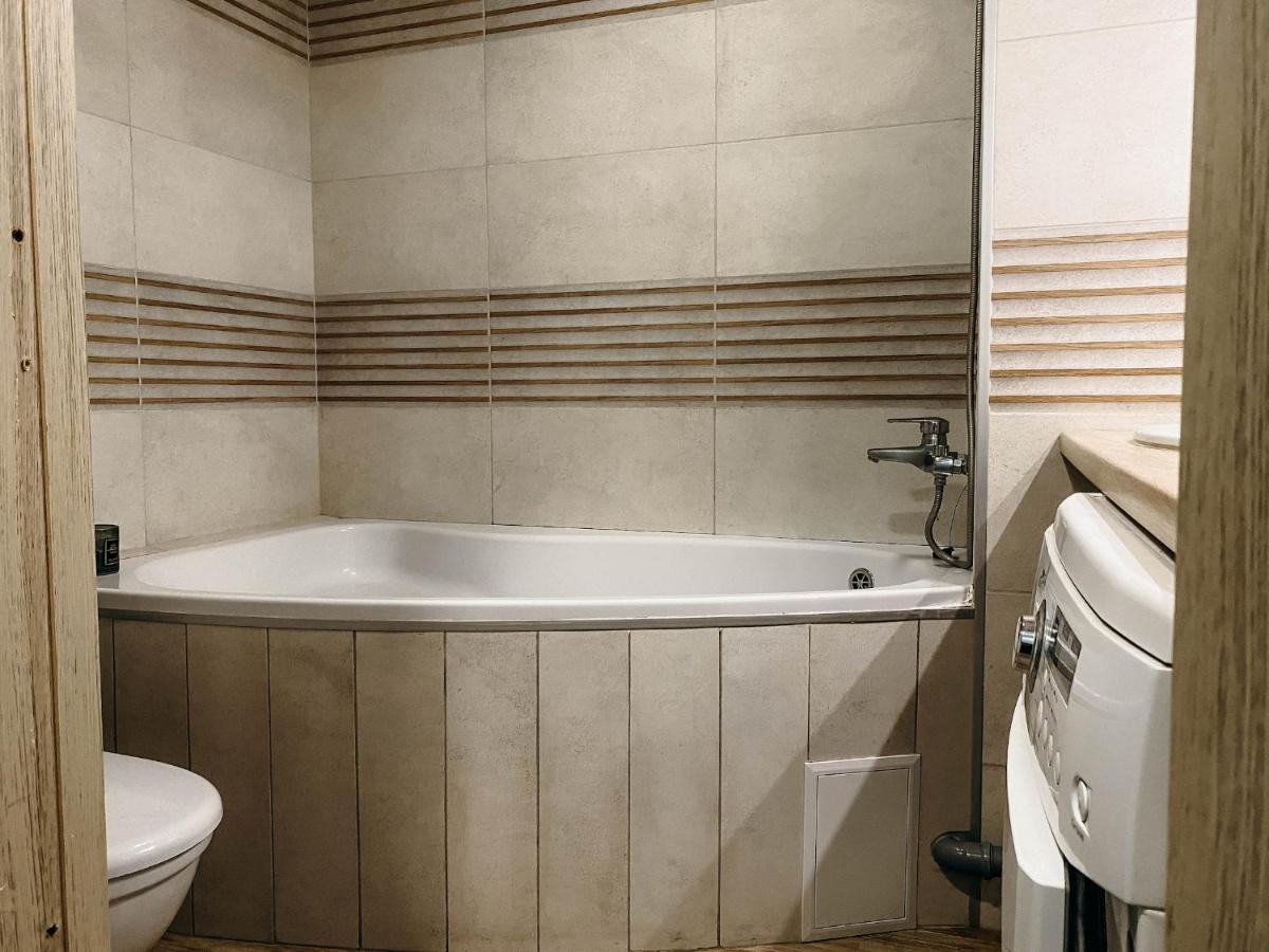 Апартаменти В Центрі Міста Ternópil Exterior foto